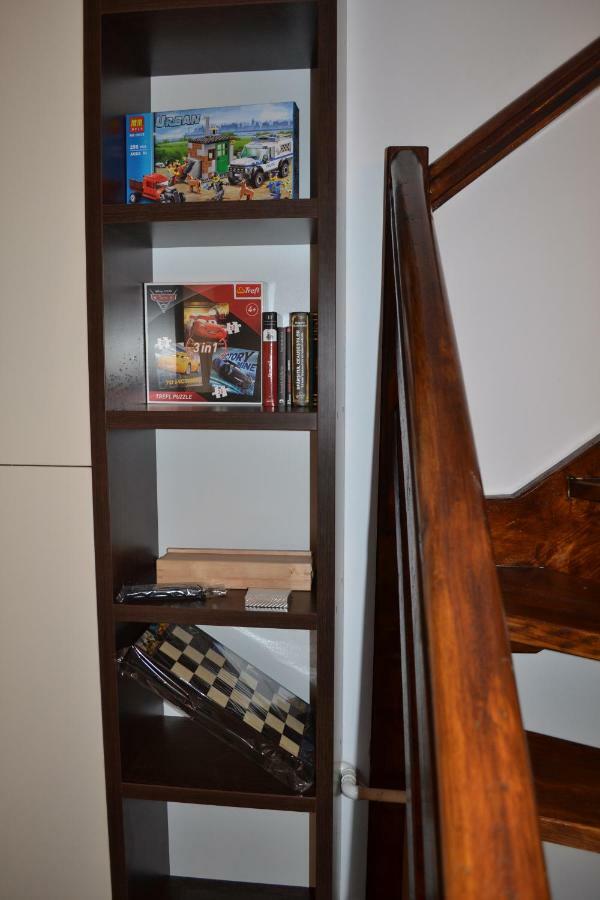 Apartment Golden Rose 1